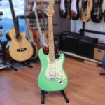 Guitarra Eléctrica ST Pro Smiger Surf Green Alnico 5 - Imagen 5
